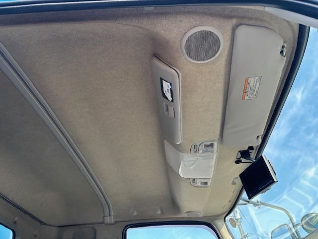 MITSUBISHI FUSOU FIGHTER 2016 Image 31