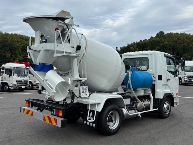 MITSUBISHI FUSOU FIGHTER 2025 Image 31