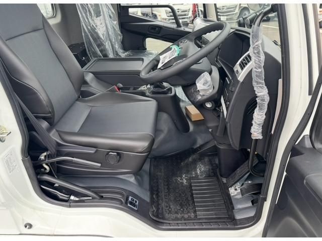 MITSUBISHI FUSOU FIGHTER 2025 Image 31