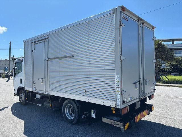 ISUZU ELF 2018 Image 31