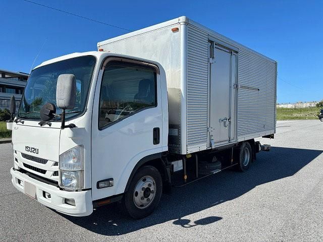 ISUZU ELF 2018 Image 31
