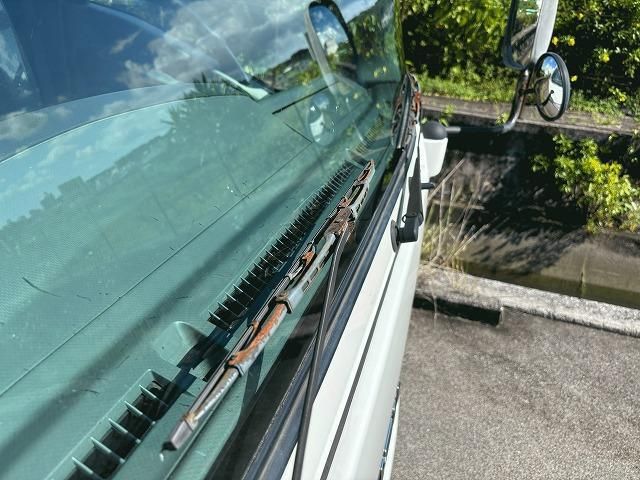 ISUZU ELF 2018 Image 31