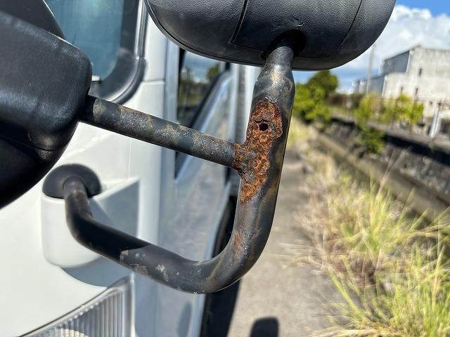 ISUZU ELF 2018 Image 31