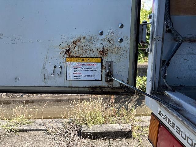 ISUZU ELF 2018 Image 31