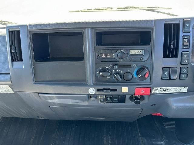 ISUZU ELF 2018 Image 31