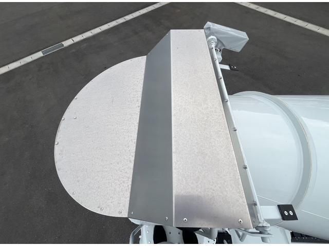 MITSUBISHI FUSOU FIGHTER 2025 Image 31