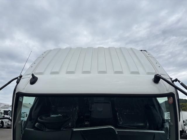 MITSUBISHI FUSOU FIGHTER 2025 Image 31