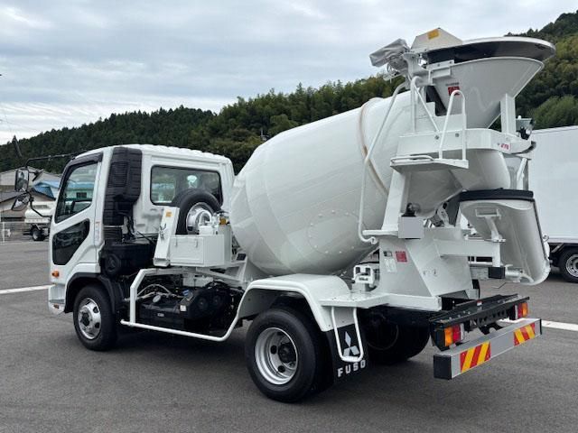 MITSUBISHI FUSOU FIGHTER 2025 Image 31