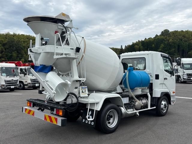 MITSUBISHI FUSOU FIGHTER 2025 Image 31