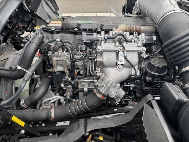 MITSUBISHI FUSOU FIGHTER 2025 Image 31