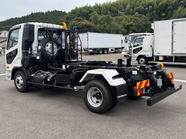 MITSUBISHI FUSOU FIGHTER 2025 Image 31