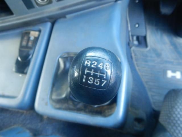 HINO PROFIA 2008 Image 31