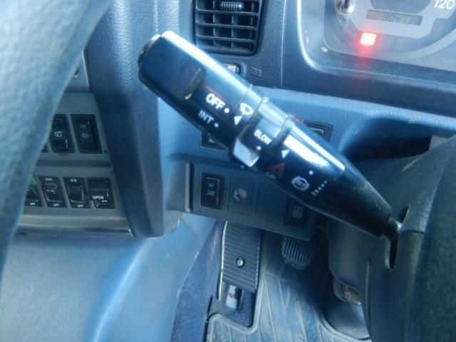 HINO PROFIA 2008 Image 31