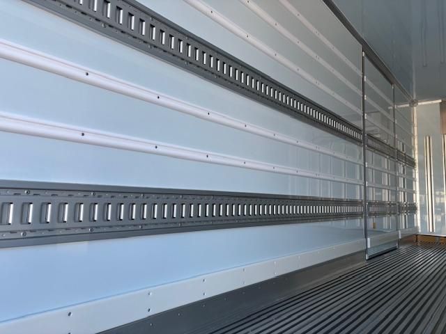 MITSUBISHI FUSOU FIGHTER 2025 Image 31