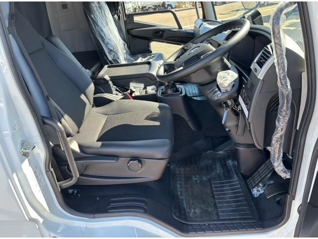 MITSUBISHI FUSOU FIGHTER 2025 Image 31