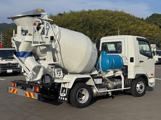 MITSUBISHI FUSOU FIGHTER 2025 Image 31