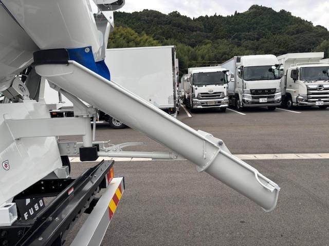 MITSUBISHI FUSOU FIGHTER 2025 Image 31