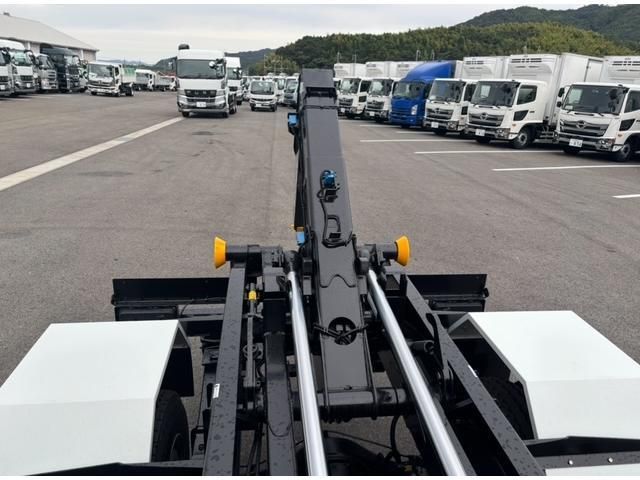 MITSUBISHI FUSOU FIGHTER 2025 Image 31