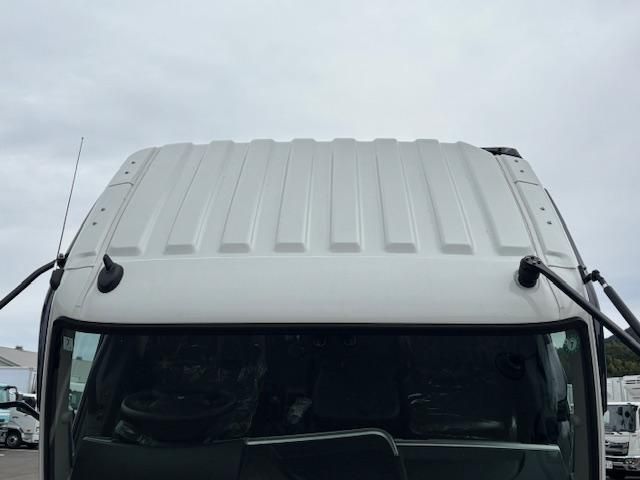 MITSUBISHI FUSOU FIGHTER 2025 Image 31