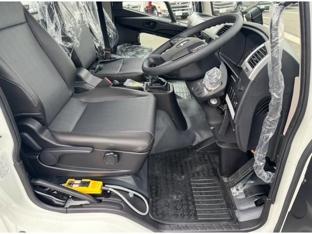 MITSUBISHI FUSOU FIGHTER 2025 Image 31