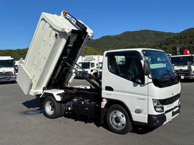MITSUBISHI CANTER 2025 Image 31