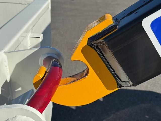 MITSUBISHI CANTER 2025 Image 31