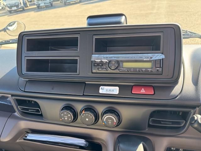 MITSUBISHI CANTER 2025 Image 31