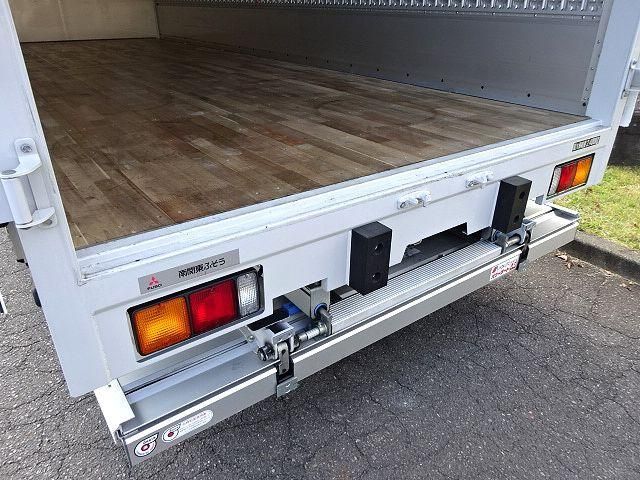 MITSUBISHI FUSOU FIGHTER 2024 Image 31