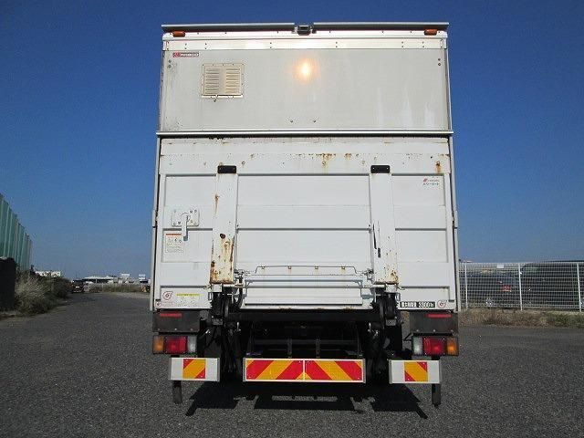 ISUZU ELF 2018 Image 31