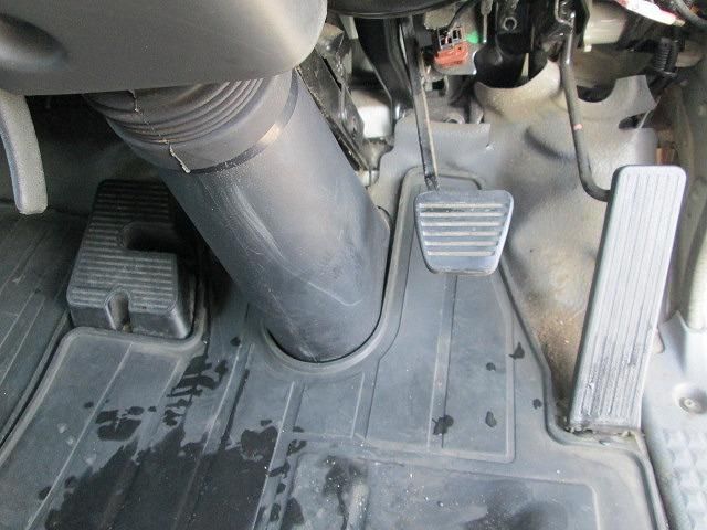 ISUZU ELF 2018 Image 31