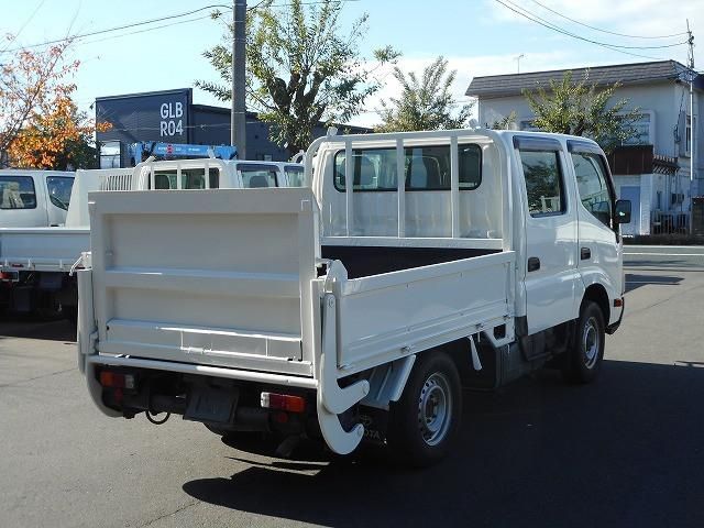 TOYOTA DYNA 2014 Image 31