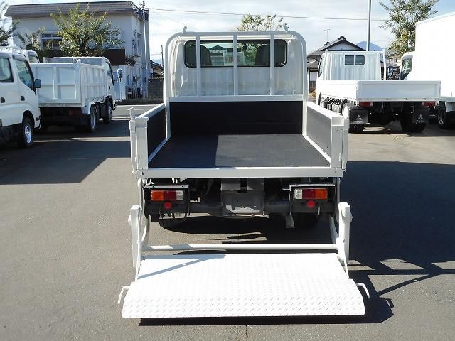 TOYOTA DYNA 2014 Image 31