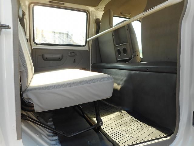 TOYOTA DYNA 2014 Image 31