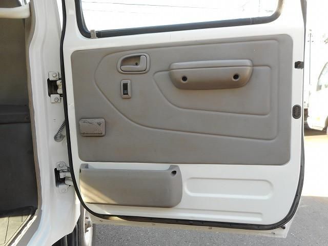 TOYOTA DYNA 2014 Image 31