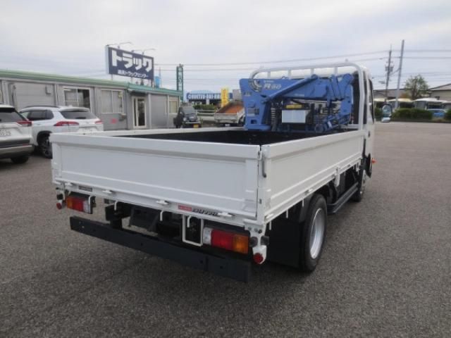 HINO DUTRO 2018 Image 31