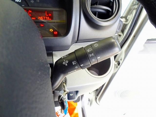 HINO DUTRO 2012 Image 31