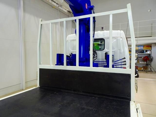 HINO DUTRO 2012 Image 31