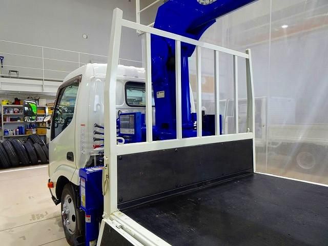 HINO DUTRO 2012 Image 31