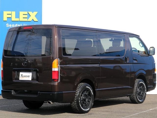 TOYOTA HIACE VAN 4WD 2023 Image 31