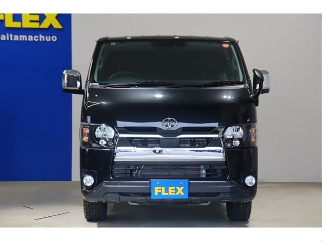 TOYOTA HIACE VAN 2WD 2022 Image 31