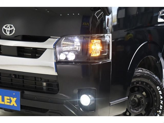 TOYOTA HIACE VAN 2WD 2022 Image 31