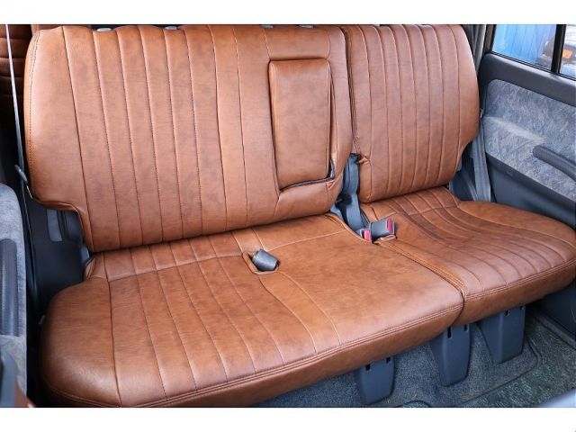 TOYOTA LANDCRUISER PRADO 2000 Image 31