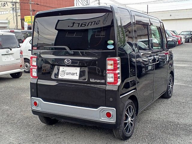 DAIHATSU WAKE 2015 Image 31