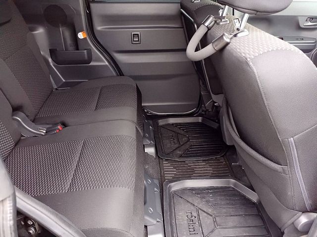 DAIHATSU WAKE 2015 Image 31