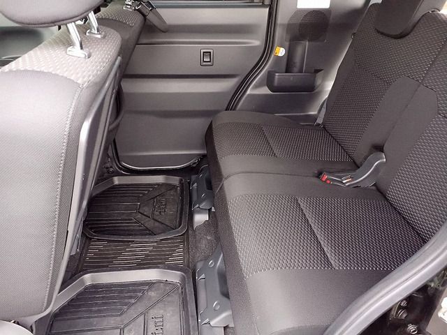 DAIHATSU WAKE 2015 Image 31