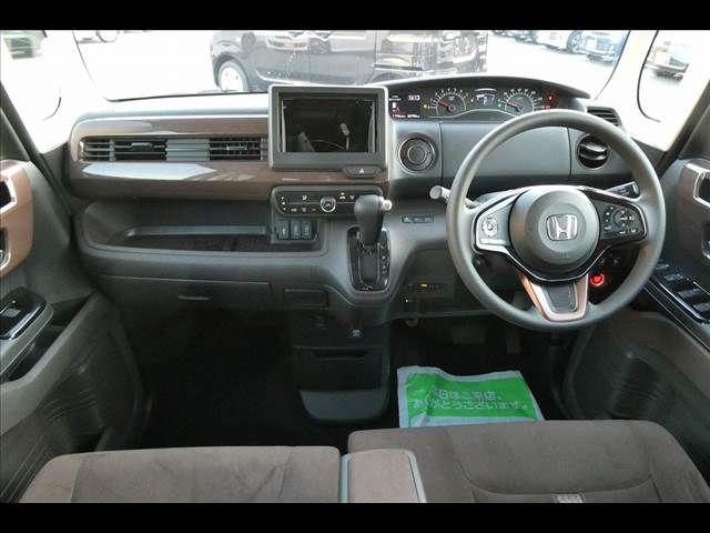 HONDA N BOX 2019 Image 31