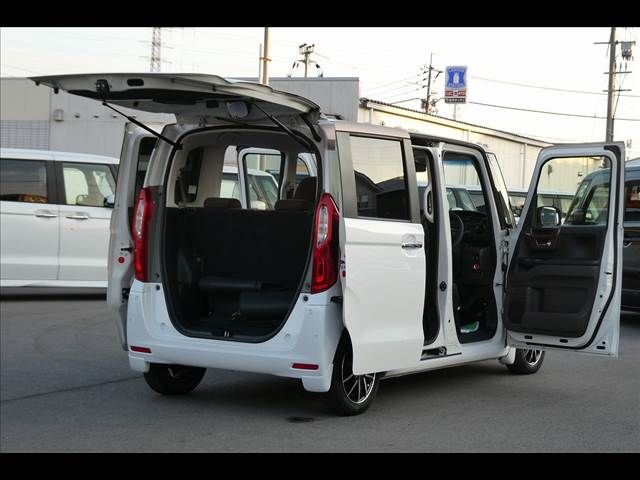 HONDA N BOX 2019 Image 31