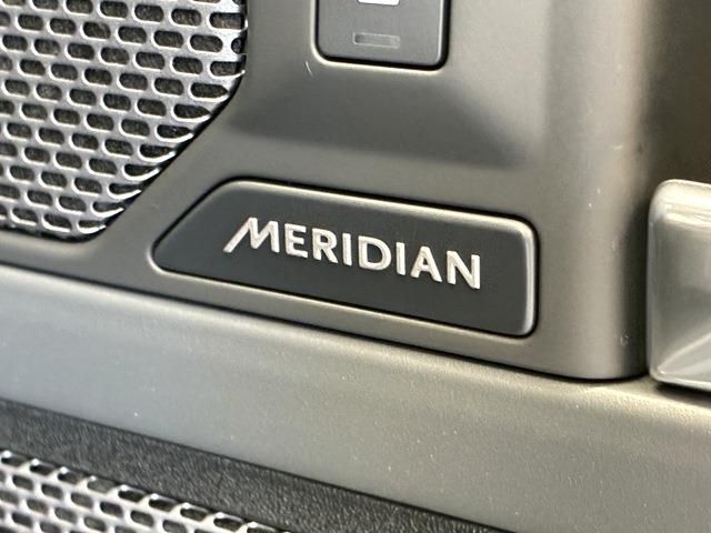 ROVER DEFENDER 2022 Image 31