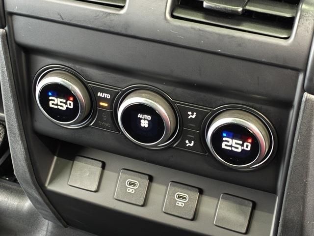 ROVER DEFENDER 2022 Image 31