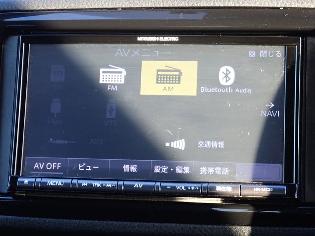 TOYOTA VITZ 2018 Image 31